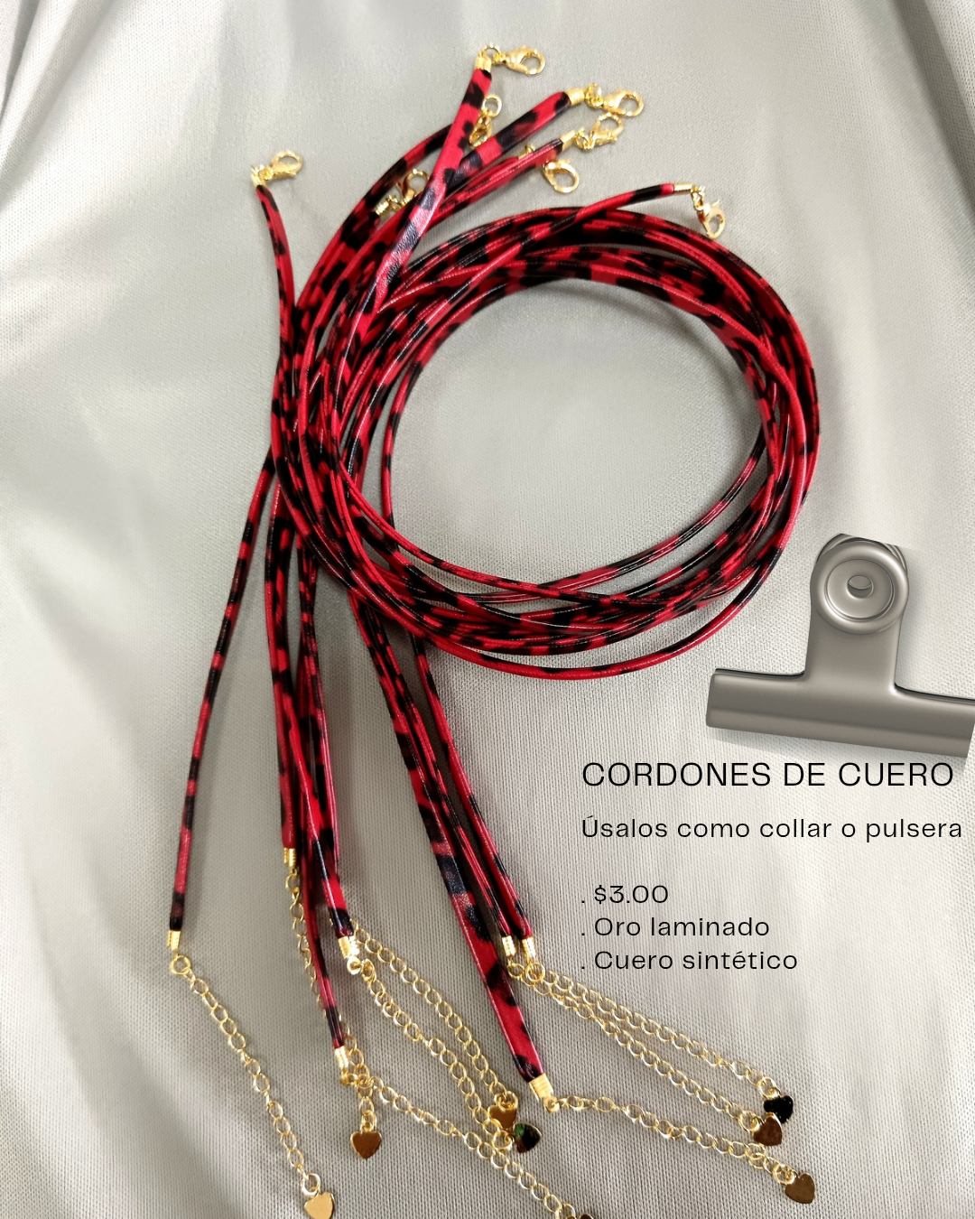 Collar de cuero sintético